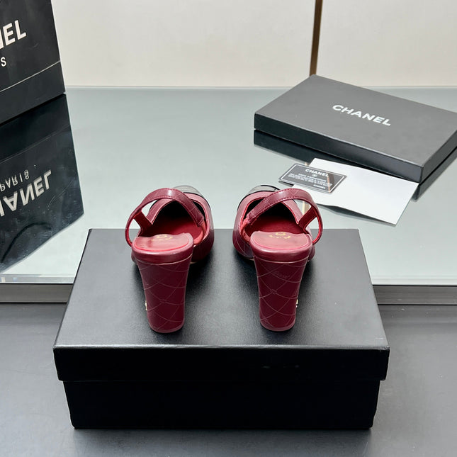 CC SLINGBACK 25S 90 MM IN BURGUNDY LAMBSKIN AND BLACK GLOSSY LEATHER WITH CHECK PATTERN