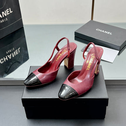 CC SLINGBACK 25S 90 MM IN BURGUNDY LAMBSKIN AND BLACK GLOSSY LEATHER WITH CHECK PATTERN
