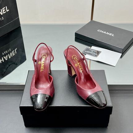 CC SLINGBACK 25S 90 MM IN BURGUNDY LAMBSKIN AND BLACK GLOSSY LEATHER WITH CHECK PATTERN