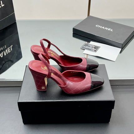 CC SLINGBACK 25S 90 MM IN BURGUNDY LAMBSKIN AND BLACK GLOSSY LEATHER WITH CHECK PATTERN