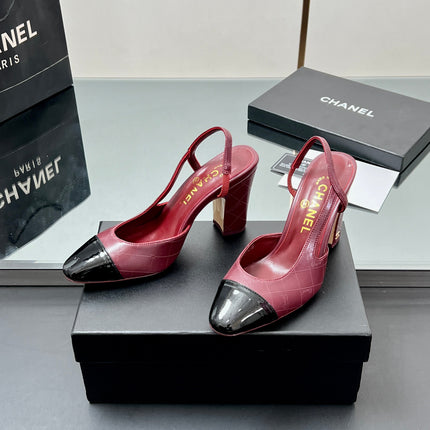 CC SLINGBACK 25S 90 MM IN BURGUNDY LAMBSKIN AND BLACK GLOSSY LEATHER WITH CHECK PATTERN