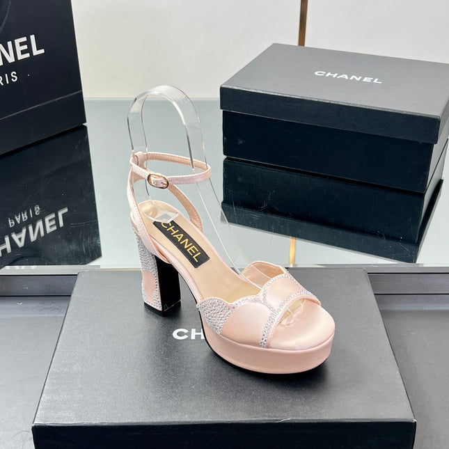 HIGH HEELS SANDAL 90 MM IN APRICOT PINK CALFSKIN AND STONE