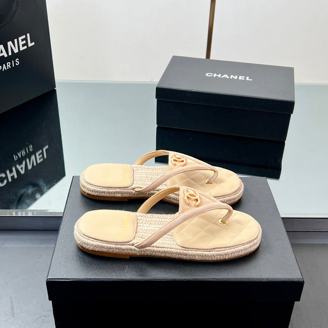 FLIP-FLOPS IN BEIGE LAMBSKIN WITH RAFFIA