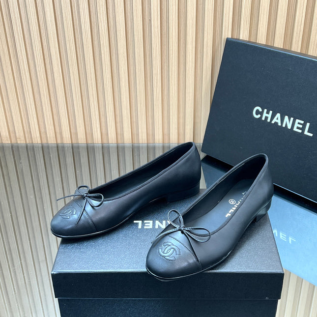 CHANEL 25S BALLET FLATS 20MM IN BLACK CALFSKIN WITH BOW