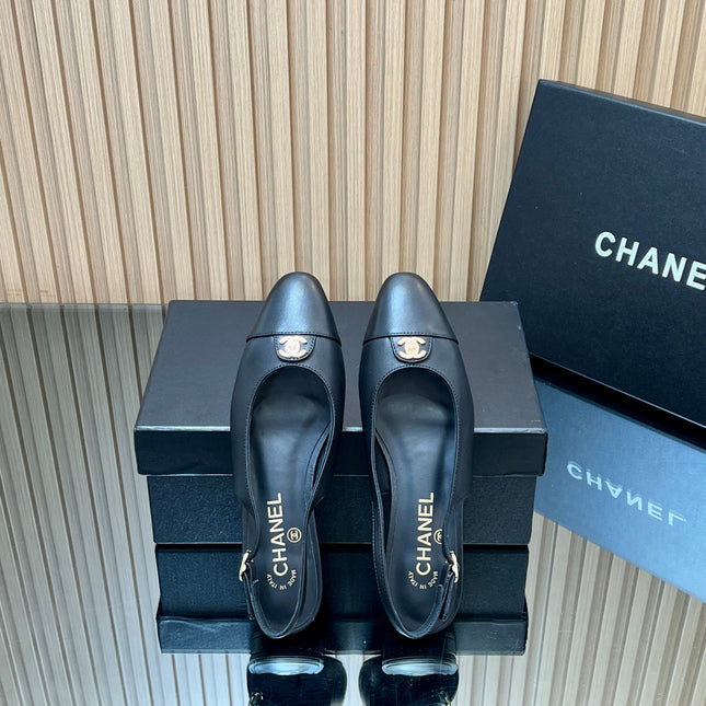 CHANEL 25S SLINGBACK FLATS IN BLACK CALFSKIN GOLD HARDWRE