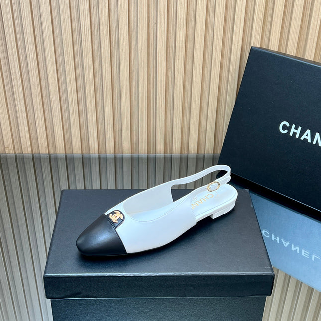 CHANEL 25S SLINGBACK FLATS IN WHITE CALFSKIN GOLD HARDWRE
