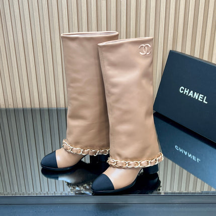 CHANEL 25S KNEE-HIGH HEELED BOOTS 65MM IN BEIGE CALFSKIN GOLD HARDWRE