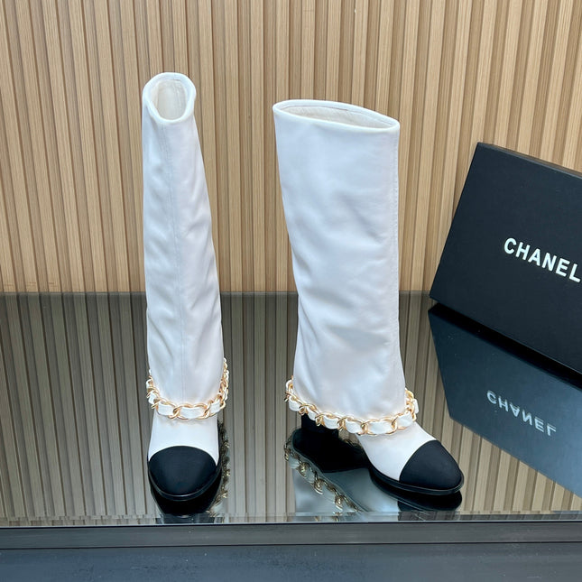 CHANEL 25S KNEE-HIGH HEELED BOOTS 65MM IN WHITE CALFSKIN GOLD HARDWRE