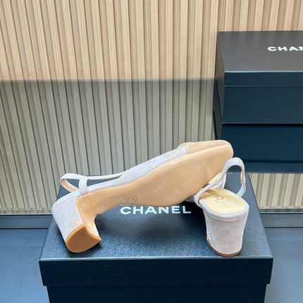 CHANEL 25S SLINGBACK SHOES IN NUDE AND BEIGE SUEDE
