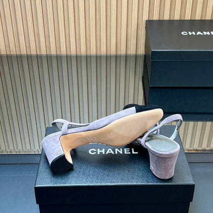 CHANEL 25S SLINGBACK SHOES IN LIGHT PURPLE AND BLACK SUEDE