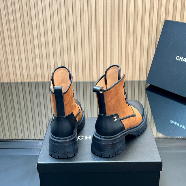 CHANEL 25S LACE-UP ANKLE BOOTS IN DARK CARAMEL SUEDE AND BLACK CALFSKIN