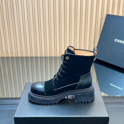 CHANEL 25S LACE-UP ANKLE BOOTS IN BLACK SUEDE AND CALFSKIN
