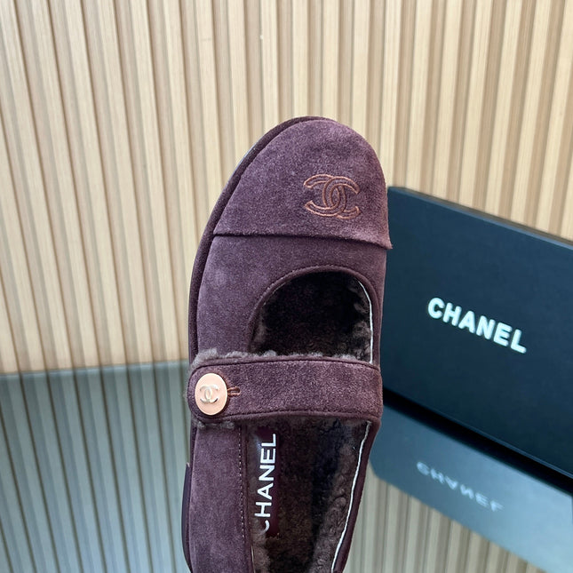 CHANEL 25S FURRY MARY JANE SHOES IN DARK PURPLE SUEDE