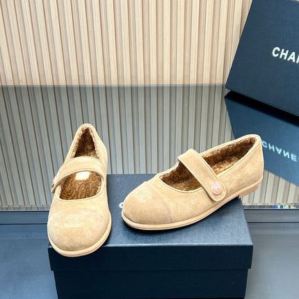 CHANEL 25S FURRY MARY JANE SHOES IN LIGHT BROWN SUEDE