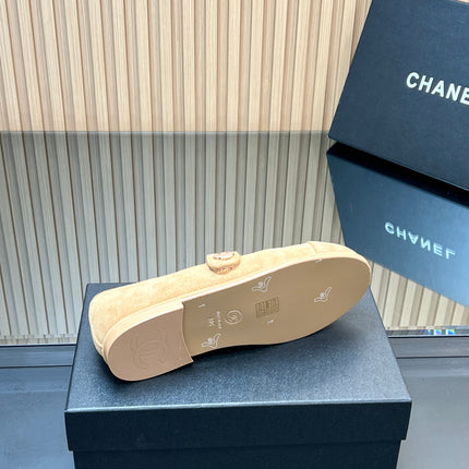 CHANEL 25S FURRY MARY JANE SHOES IN LIGHT BROWN SUEDE