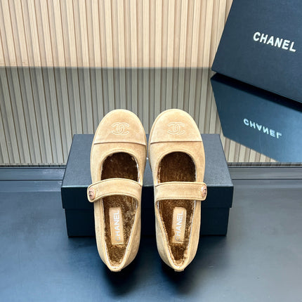 CHANEL 25S FURRY MARY JANE SHOES IN LIGHT BROWN SUEDE