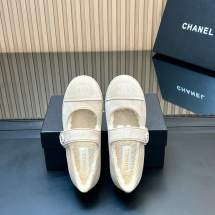 CHANEL 25S FURRY MARY JANE SHOES IN IVORY SUEDE
