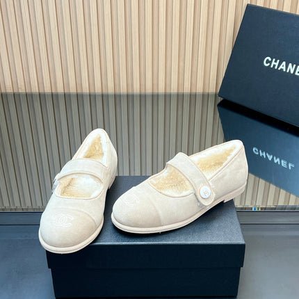 CHANEL 25S FURRY MARY JANE SHOES IN IVORY SUEDE