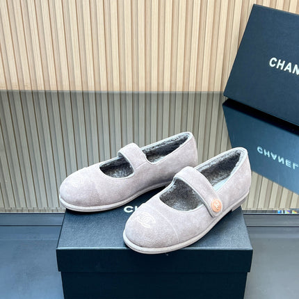 CHANEL 25S FURRY MARY JANE SHOES IN LIGHT PURPLE SUEDE