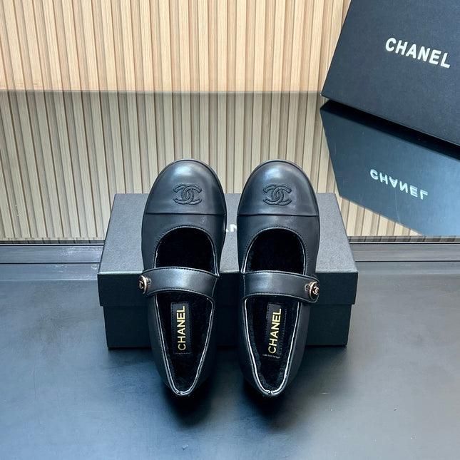 CHANEL 25S FURRY MARY JANE SHOES IN BLACK CALFSKIN