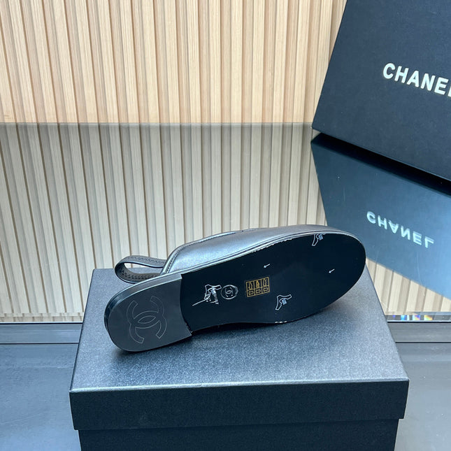 CHANEL 25S BACK STRAP MULE 15MM IN BLACK CALFSKIN GOLD HARDWRE