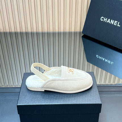 CHANEL 25S BACK STRAP MULE 15MM IN IVORY SUEDE AND WOOL GOLD HARDWRE