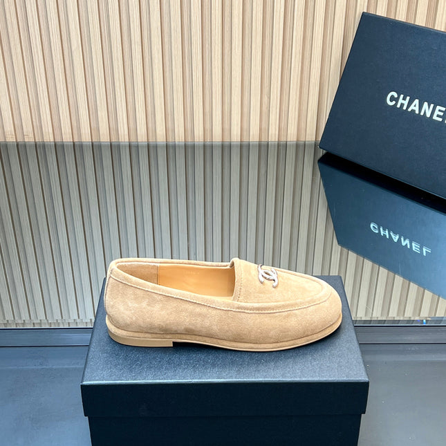 CHANEL 25S TEDDY LOAFER 15MM IN LIGHT BROWN SUEDE SILVER HARDWRE