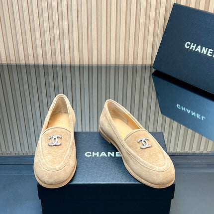 CHANEL 25S TEDDY LOAFER 15MM IN LIGHT BROWN SUEDE SILVER HARDWRE