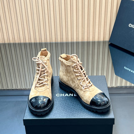 CHANEL 25S MARTIN LACE-UP BOOTS WITH CHAIN DETAIL IN LIGHT BROWN SUEDE
