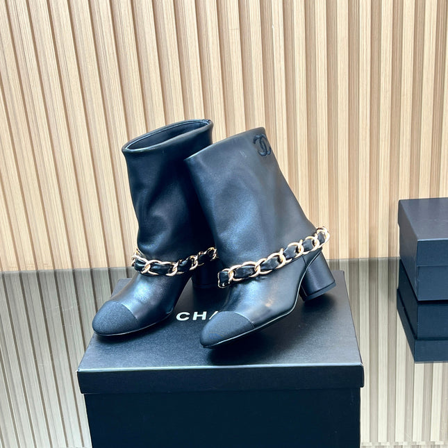 CHANEL 25S LOW BOOTS 65MM IN BLACK CALFSKIN GOLD HARDWRE