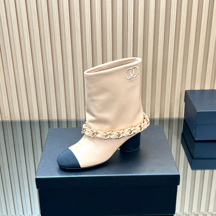 CHANEL 25S LOW BOOTS 65MM IN BEIGE CALFSKIN GOLD HARDWRE