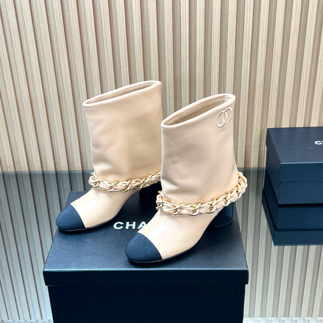 CHANEL 25S LOW BOOTS 65MM IN BEIGE CALFSKIN GOLD HARDWRE