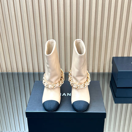 CHANEL 25S LOW BOOTS 65MM IN BEIGE CALFSKIN GOLD HARDWRE