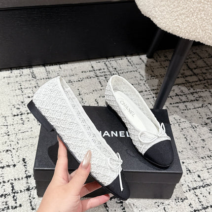 BALLET FLAT 25S IN WHITE MIX BLACK TWEED