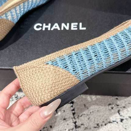 BALLET FLAT 25S IN BLUE AND BEIGE RAFFIA