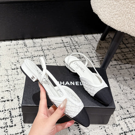 SLINGBACK 25S IN WHITE FABRIC AND BLACK CALFSKIN CANVAS