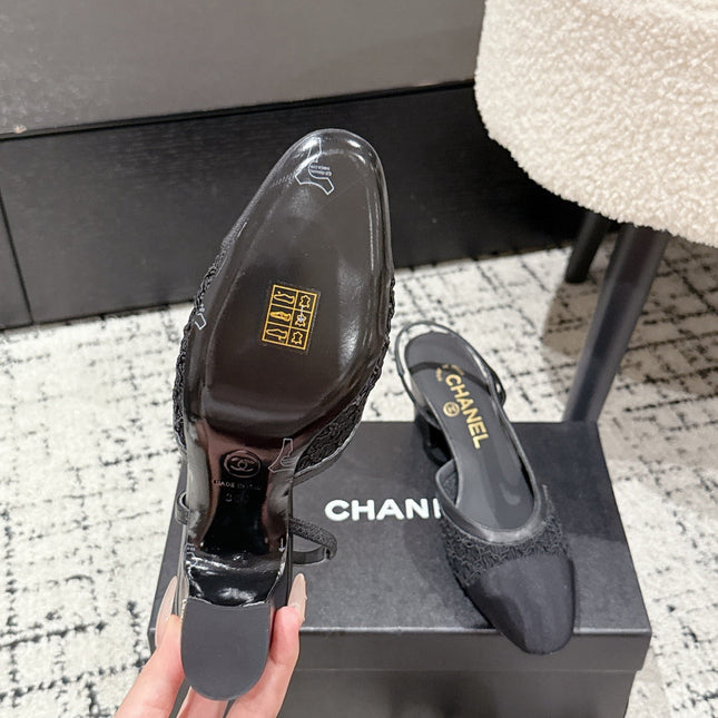 HIGH SLINGBACK 25S IN BLACK FABRIC AND CALFSKIN