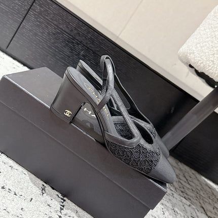 HIGH SLINGBACK 25S IN BLACK FABRIC AND CALFSKIN