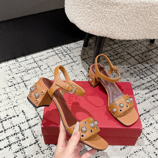 VLTN STUDDED BLOCK HEEL SANDALS 25S 60 MM IN BROWN LAMBSKIN
