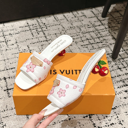 LV CHERRY HIGH HEELS 25S 55 MM IN WHITE CALFSKIN STYLE 3