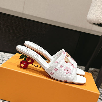LV CHERRY HIGH HEELS 25S 55 MM IN WHITE CALFSKIN STYLE 3