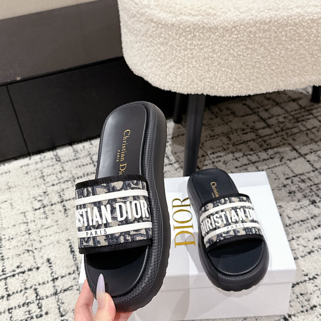DIOR SLIDES 25S IN BLACK LAMBSKIN AND FABIRC WITH BRAND LOGO STYLE 3