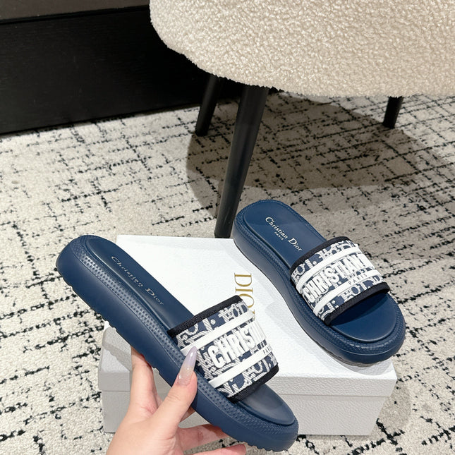 DIOR SLIDES 25S IN DUSTY NAVY BLUE LAMBSKIN AND FABIRC WITH BRAND LOGO STYLE 2