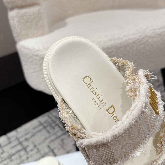 DIOR SANDALS 25S IN CREAM WHITE TWEED AND CALFSKIN WITH GOLD HARDWARE