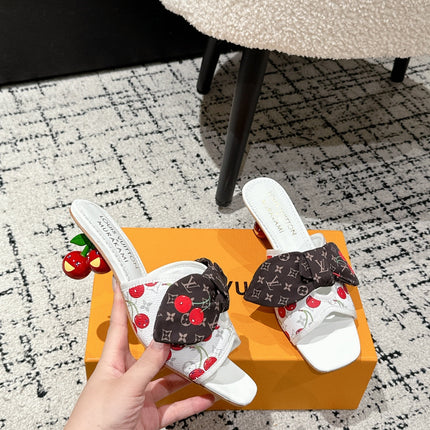 LV CHERRY HIGH HEELS 25S IN WHITE CALFSKIN WITH BOW STYLE 9