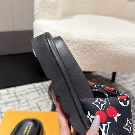 LV MIAMI-STYLE SANDALS 25S IN BLACK FABRIC AND CALFSKIN