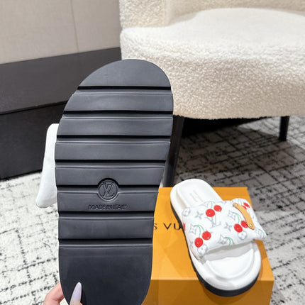 LV MIAMI-STYLE SANDALS 25S IN WHITE FABRIC AND CALFSKIN