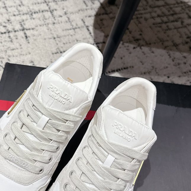 PRADA 25S MEN SNEAKERS LOGO IN WHITE NUBUCK AND CANVAS