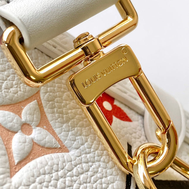 LV 25S SIDE TRUNK MM BAG 23 IN WHITE CALFSKIN GOLD HARDWARE