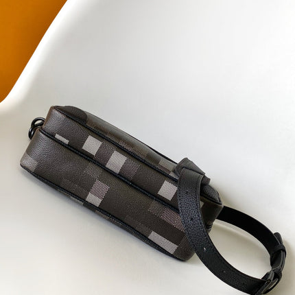 LV 25S NIL MESSENGER BAG 25 IN DAMOFLAGE BLACK CALFSKIN